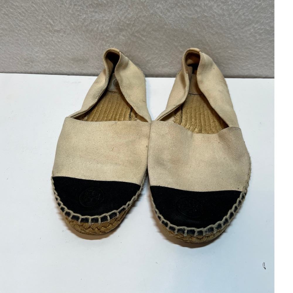 Tory Burch Espadrille Flats Black Toe Cap Beige Canvas Slip On Shoes‎ Size 8.5